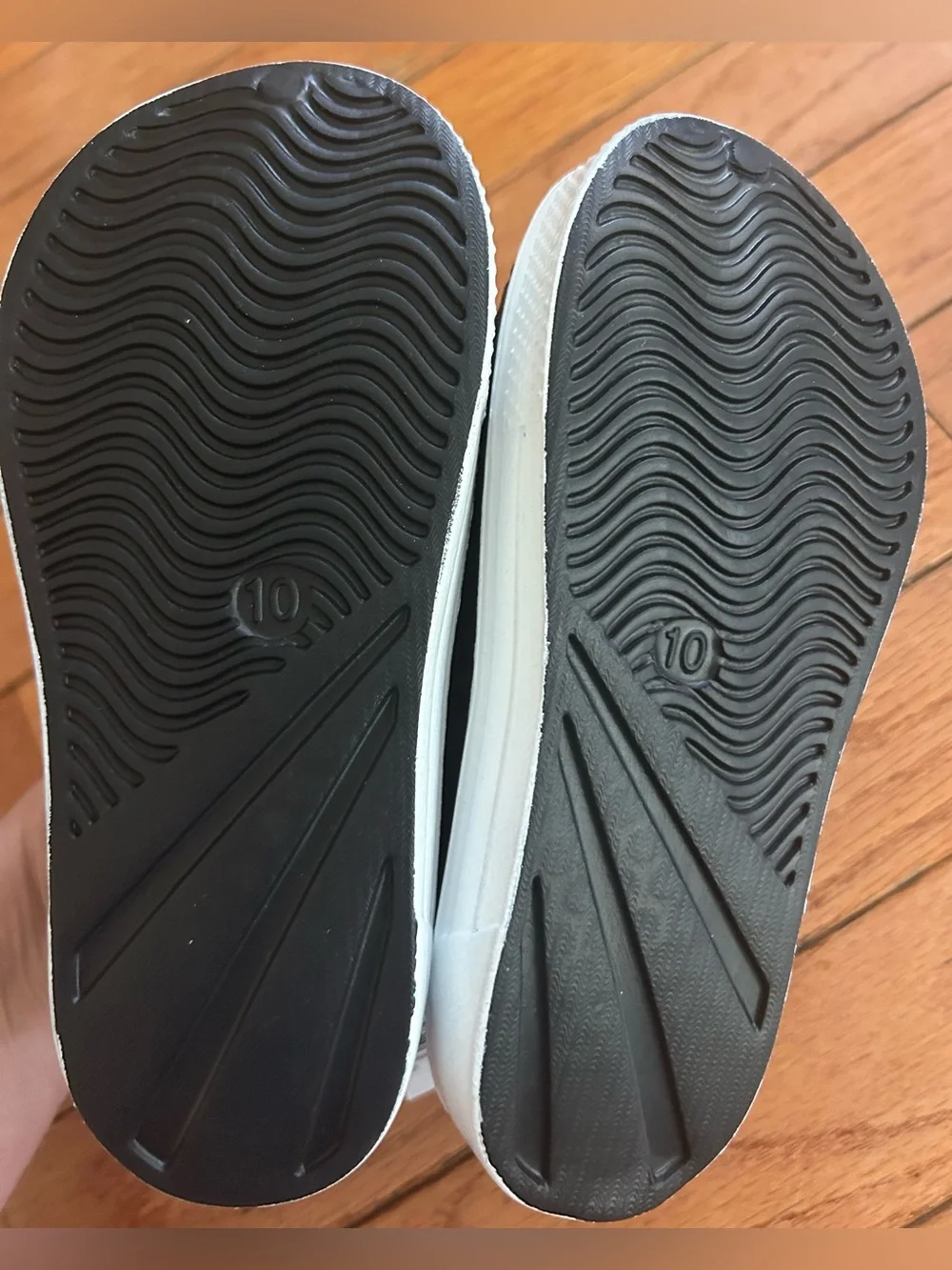 LA-BRSHOE brand new